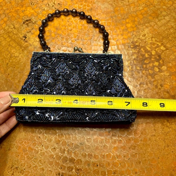 Beaded Black Evening bag - Picture 6 of 7